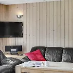 Hébergement de vacances Fyrrevaenget X *