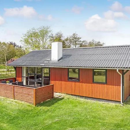 Fyrrevaenget Blavand X Hébergement de vacances *