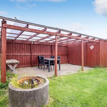 Fyrrevaenget Blavand X *